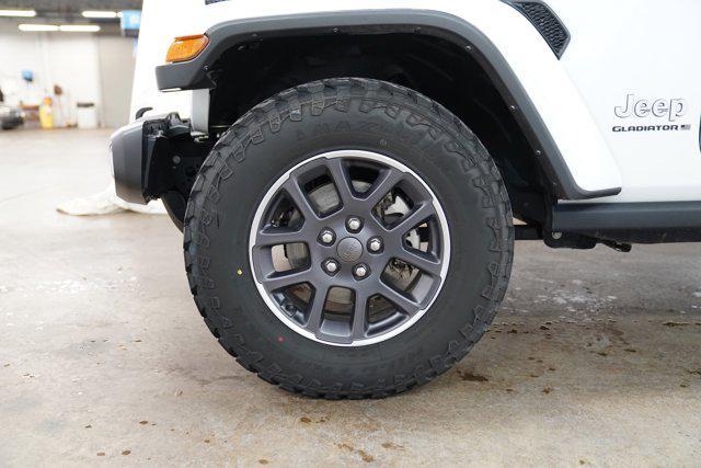 used 2023 Jeep Gladiator car, priced at $26,500