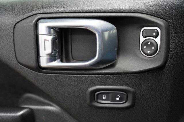 used 2021 Jeep Wrangler Unlimited car, priced at $27,500