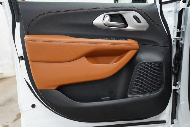 new 2026 Chrysler Pacifica car, priced at $50,391