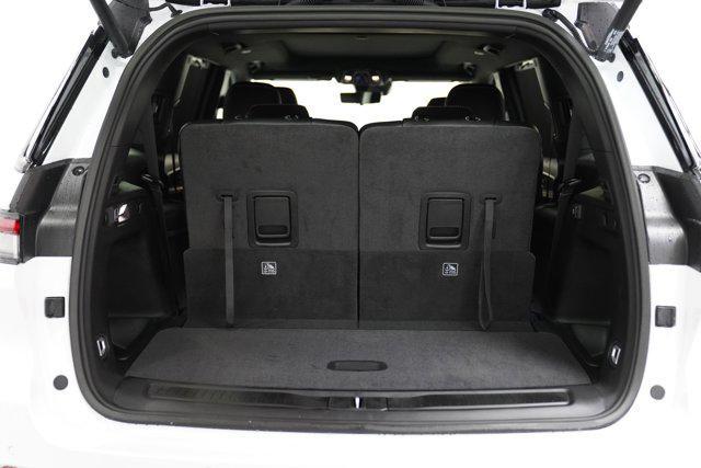 new 2025 Jeep Grand Cherokee L car, priced at $52,053