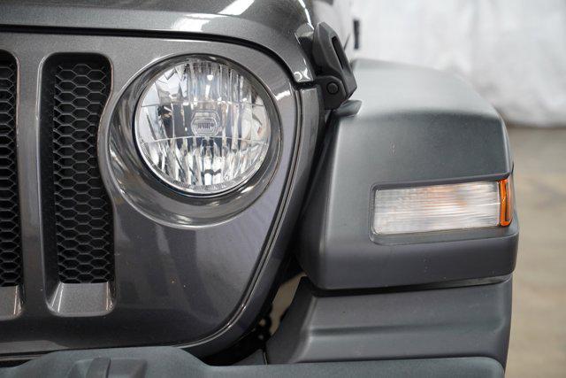 used 2022 Jeep Wrangler Unlimited car, priced at $31,000