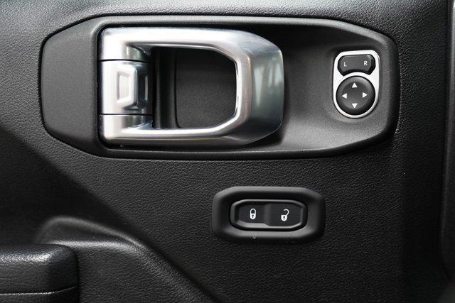 used 2022 Jeep Wrangler Unlimited car, priced at $31,000