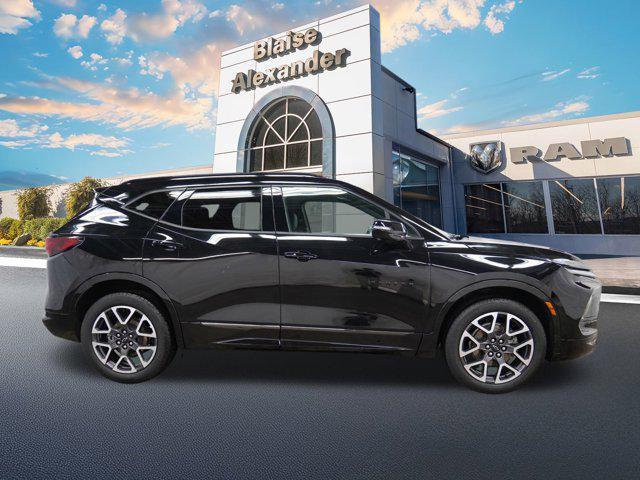used 2025 Chevrolet Blazer car, priced at $34,000
