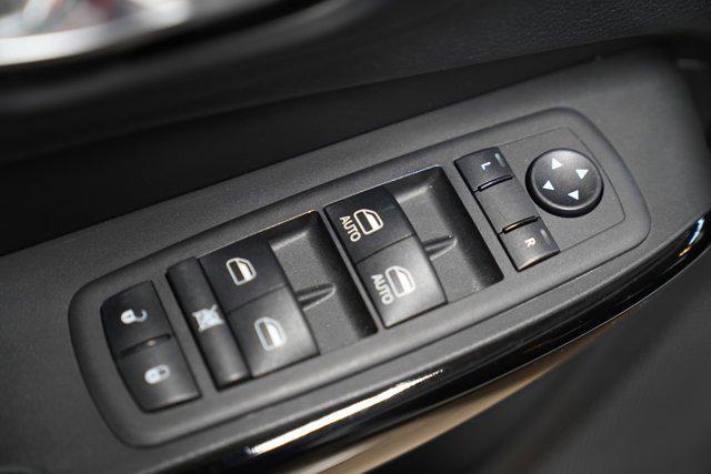 used 2023 Jeep Cherokee car, priced at $20,500