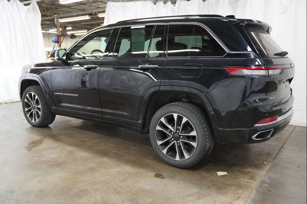 used 2022 Jeep Grand Cherokee car, priced at $37,090