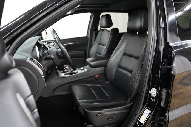 used 2022 Jeep Grand Cherokee car, priced at $30,000