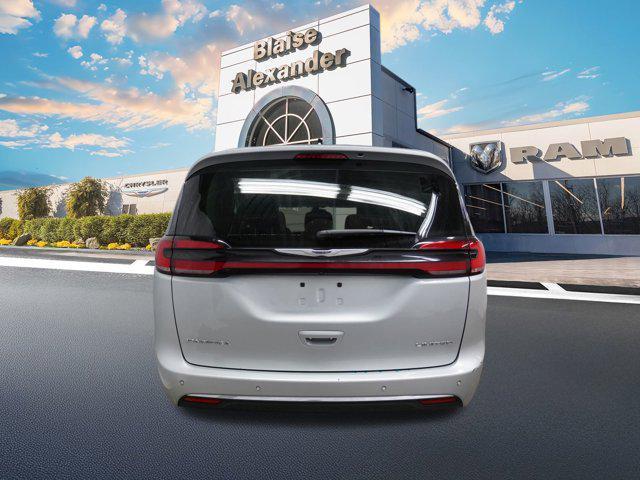 used 2024 Chrysler Pacifica car, priced at $33,000
