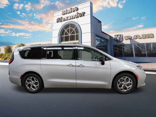 used 2024 Chrysler Pacifica car, priced at $33,000