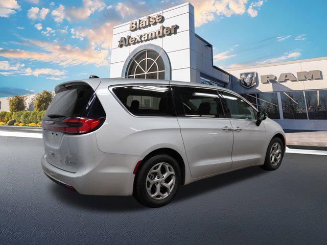 used 2024 Chrysler Pacifica car, priced at $33,000
