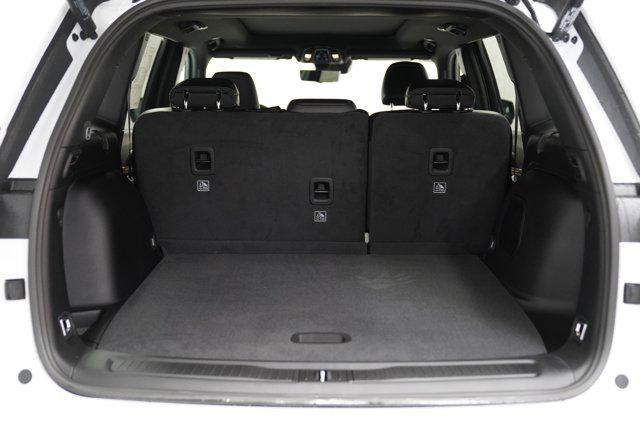 new 2026 Jeep Grand Cherokee car, priced at $49,671