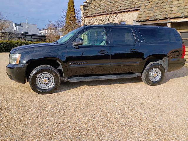 used 2007 Chevrolet Suburban car, priced at $8,959