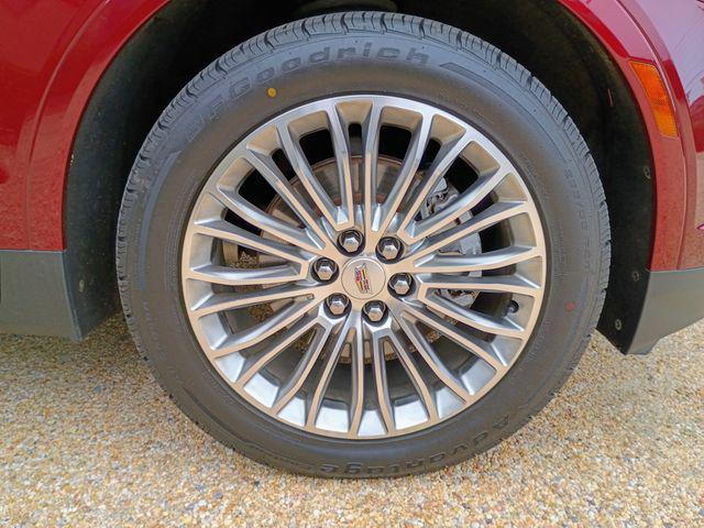 used 2017 Cadillac XT5 car, priced at $18,959