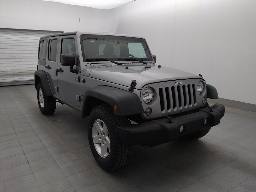 used 2016 Jeep Wrangler Unlimited car, priced at $20,295