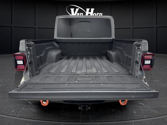 used 2023 Jeep Gladiator car, priced at $35,994