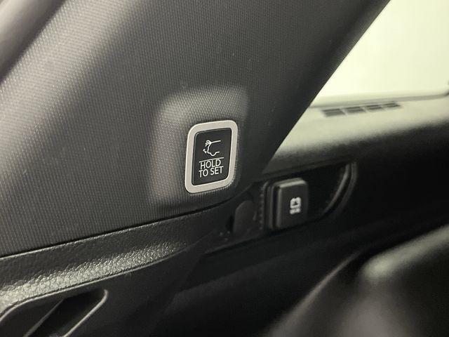 used 2025 Jeep Grand Cherokee car, priced at $40,944