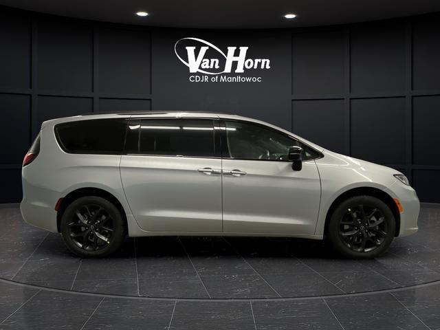 new 2026 Chrysler Pacifica car, priced at $50,529