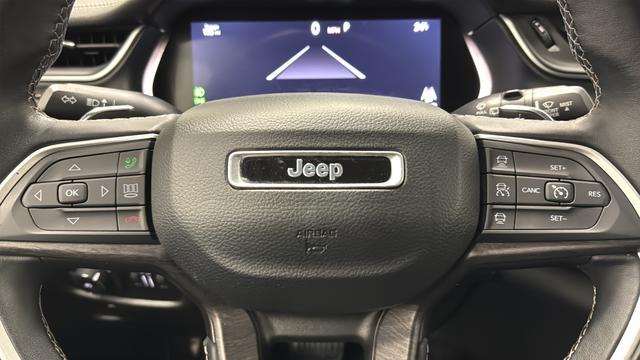 used 2022 Jeep Grand Cherokee car, priced at $25,749