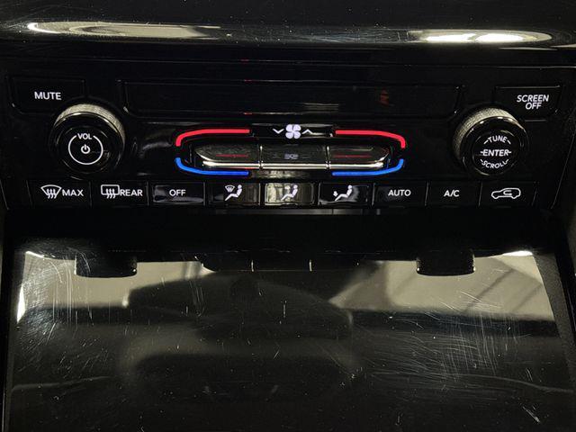 used 2023 Jeep Grand Cherokee L car, priced at $24,749