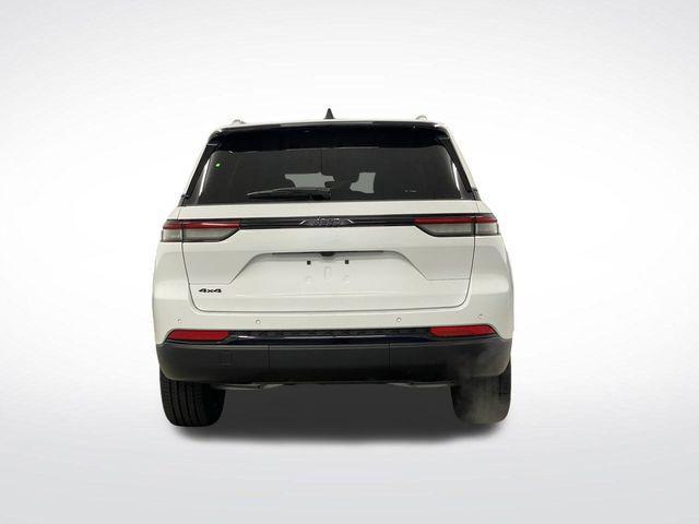 new 2025 Jeep Grand Cherokee car, priced at $41,394