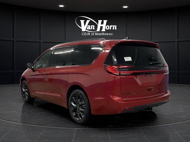 new 2026 Chrysler Pacifica car, priced at $48,833
