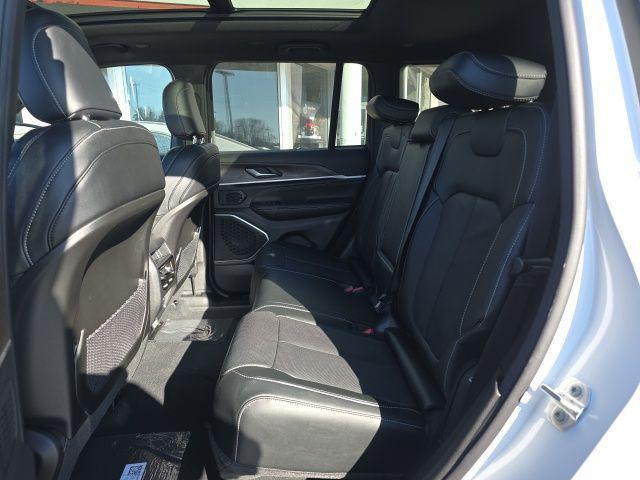 new 2026 Jeep Grand Cherokee car, priced at $51,408