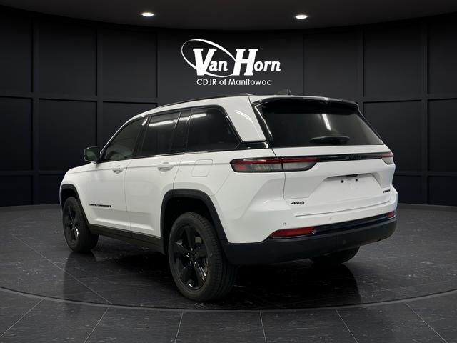 new 2025 Jeep Grand Cherokee car, priced at $50,698