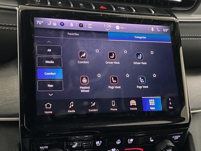 new 2025 Jeep Grand Cherokee car, priced at $50,698