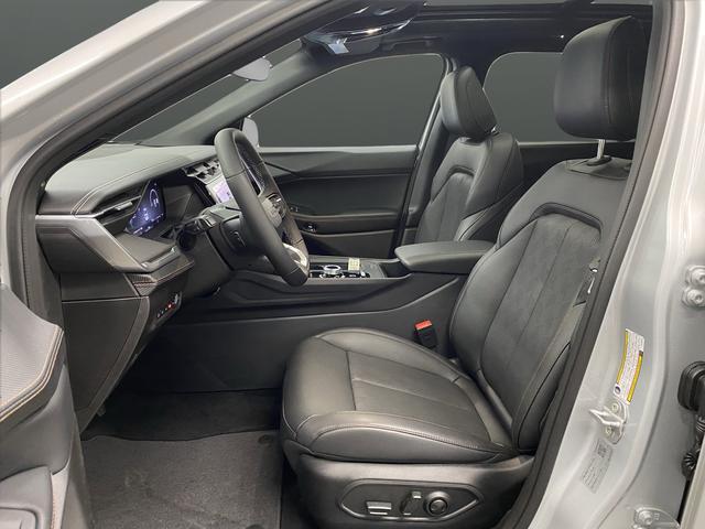 new 2026 Jeep Cherokee car, priced at $45,561