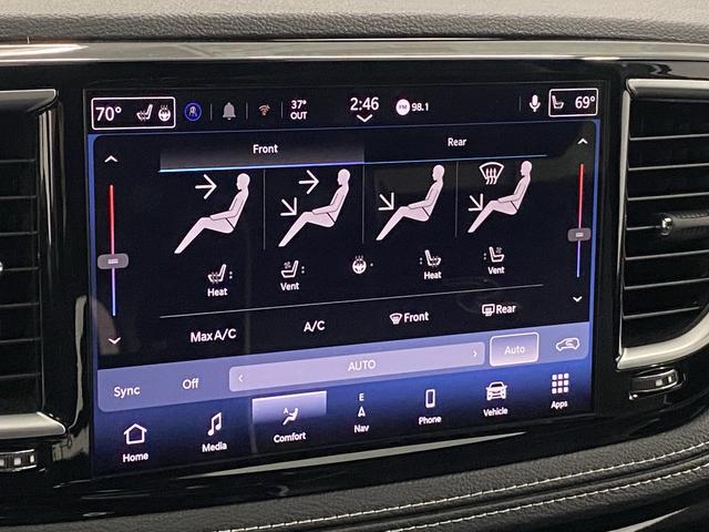 new 2026 Chrysler Pacifica car, priced at $46,802