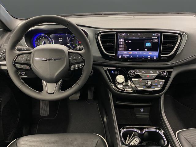 new 2026 Chrysler Pacifica car, priced at $50,058