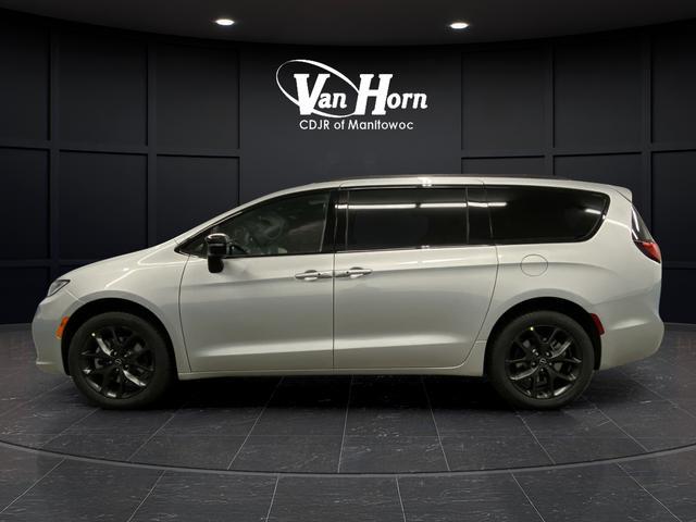 new 2026 Chrysler Pacifica car, priced at $50,058