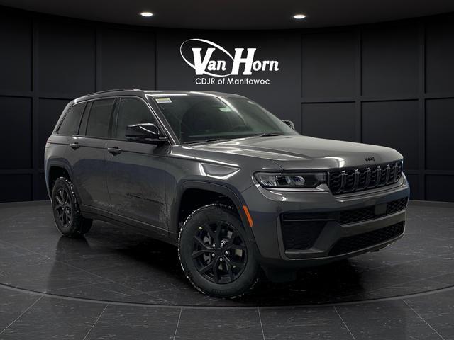 new 2026 Jeep Grand Cherokee car, priced at $40,370