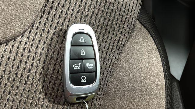 used 2022 Hyundai SANTA FE HEV car, priced at $23,989