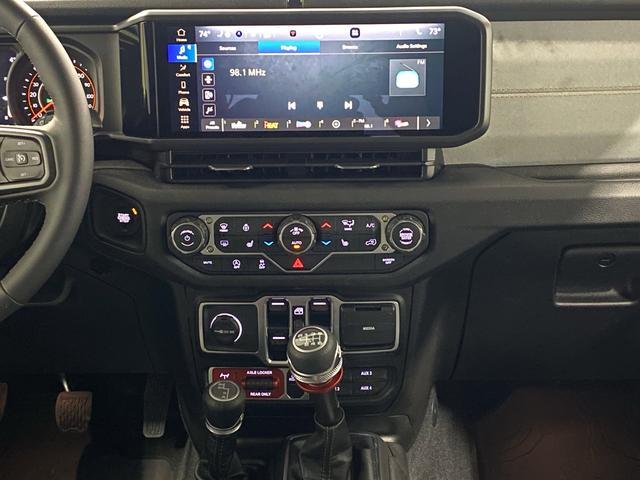 new 2026 Jeep Wrangler car, priced at $47,672