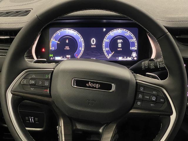 new 2026 Jeep Grand Cherokee car, priced at $40,370
