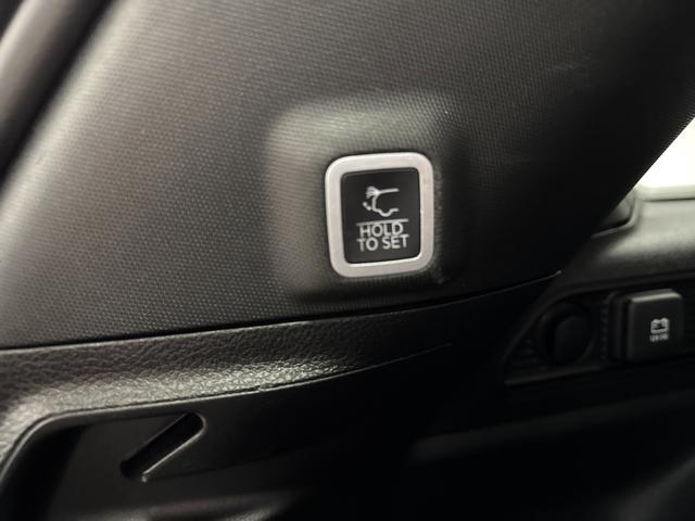 used 2023 Jeep Grand Cherokee car, priced at $29,249