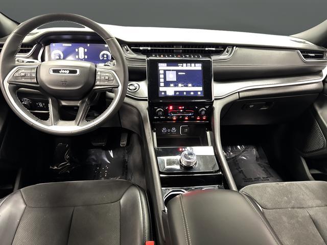 used 2023 Jeep Grand Cherokee car, priced at $29,249