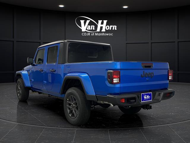 new 2026 Jeep Gladiator car, priced at $46,429