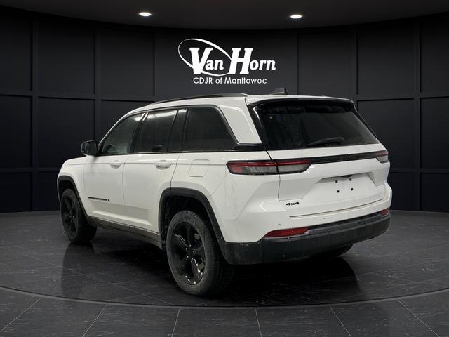 new 2026 Jeep Grand Cherokee car, priced at $42,073