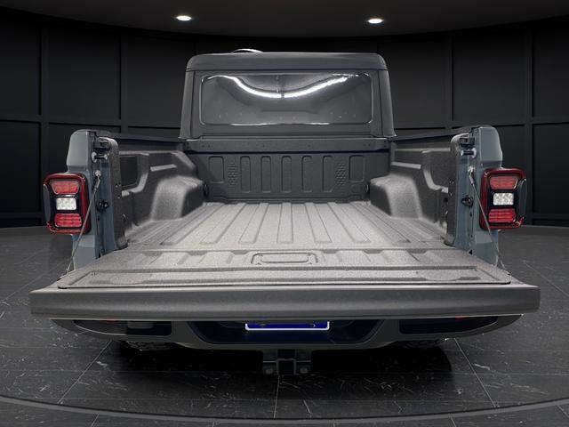 new 2026 Jeep Gladiator car, priced at $48,463