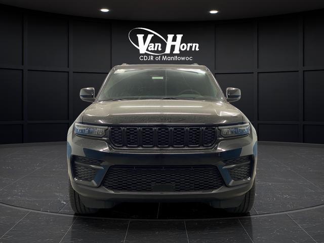 new 2025 Jeep Grand Cherokee car, priced at $42,862