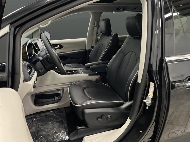 used 2023 Chrysler Pacifica Hybrid car, priced at $33,999