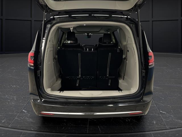 used 2023 Chrysler Pacifica Hybrid car, priced at $33,999