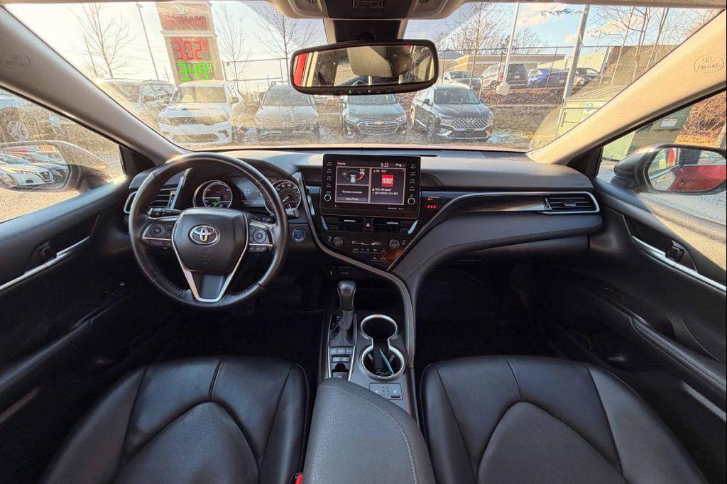 used 2024 Toyota Camry Hybrid car, priced at $25,900