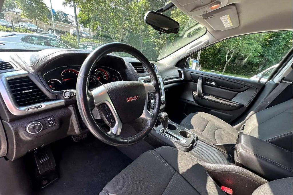 used 2015 GMC Acadia car, priced at $9,900
