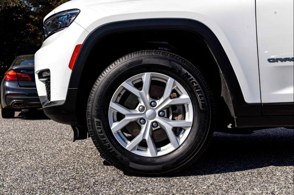 used 2023 Jeep Grand Cherokee L car, priced at $27,900