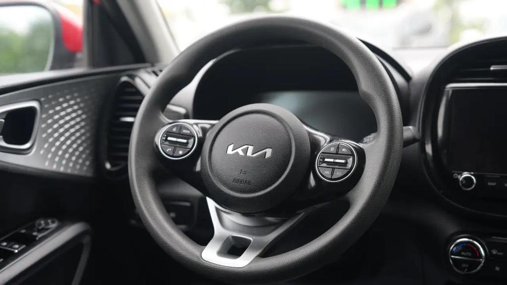 used 2025 Kia Soul car, priced at $17,900