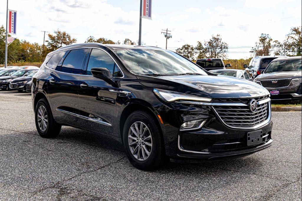 used 2024 Buick Enclave car, priced at $29,900