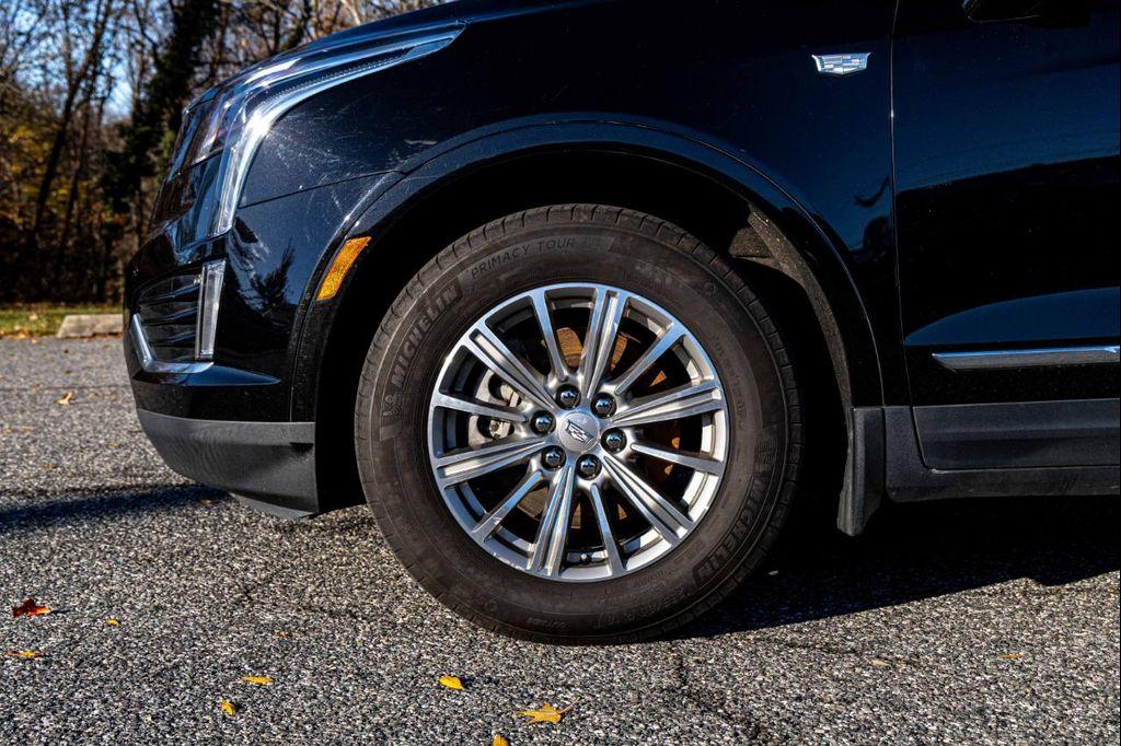 used 2017 Cadillac XT5 car, priced at $14,900
