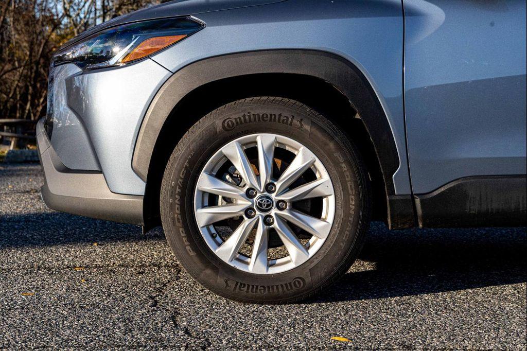 used 2024 Toyota Corolla Cross car, priced at $23,900
